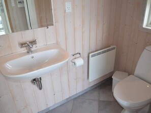 Bathroom - 7 Person Holiday Home in Hvide Sande (Hvide Sande)