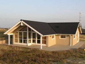 Exterior - 7 Person Holiday Home in Hvide Sande (Hvide Sande)