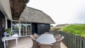 Balcony - 6 Person Holiday Home on a Holiday Park in Hvide Sande (Hvide Sande)