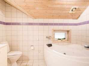 House | Spa treatment