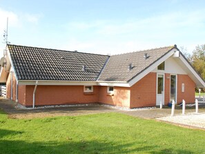 House | Exterior