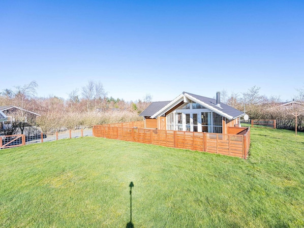 House | Exterior - 6 Person Holiday Home in Hemmet (Hemmet)
