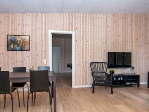 House | Interior - Holiday Home in Glesborg (Glesborg)