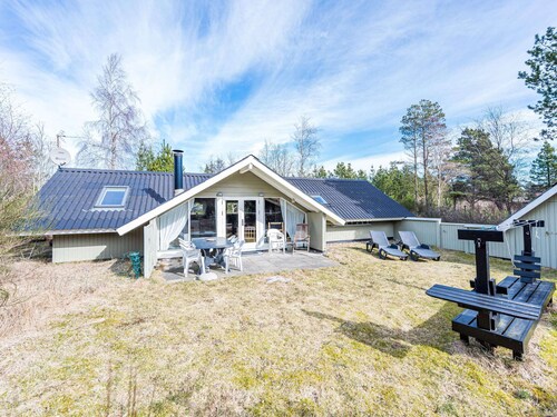 8 Person Holiday Home in Henne