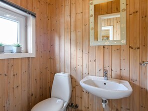 Bathroom - 6 Person Holiday Home in Hemmet (Hemmet)