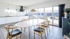 House | Dining - Holiday Home in BlÃ¥vand (Blavand)