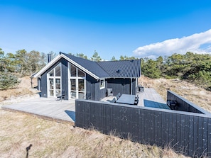 Exterior - 8 Person Holiday Home on a Holiday Park in Vejers Strand (Vejers Strand)