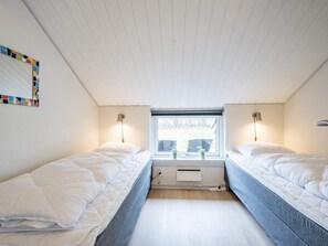 4 bedrooms, individually furnished, bed sheets