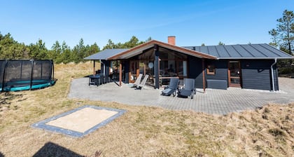 8 Person Holiday Home in Blavand