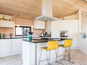 Private kitchen - 8 Person Holiday Home in Blavand (Blavand)