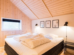 2 bedrooms, individually furnished - 4 Person Holiday Home on a Holiday Park in Nørre Nebel (Norre Nebel)