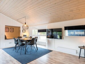 Dining - 4 Person Holiday Home on a Holiday Park in Nørre Nebel (Norre Nebel)