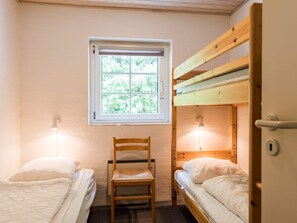 6 bedrooms, individually furnished