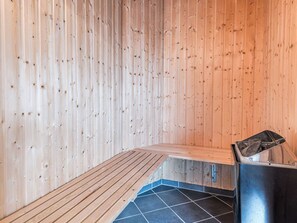 House | Sauna