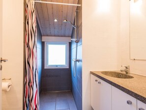 Shower - 6 Person Holiday Home on a Holiday Park in Hemmet (Hemmet)