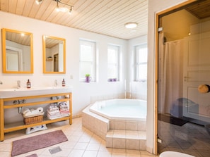 Shower - 10 Person Holiday Home on a Holiday Park in Nørre Nebel (Norre Nebel)