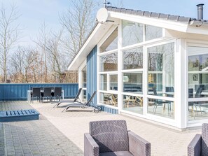House | Outdoor dining - 7 Person Holiday Home in Tarm (Tarm)
