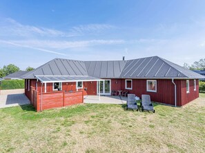 House | Exterior - 8 Person Holiday Home in Tarm (Tarm)