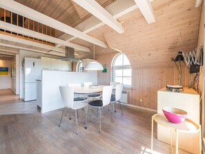 House | Dining