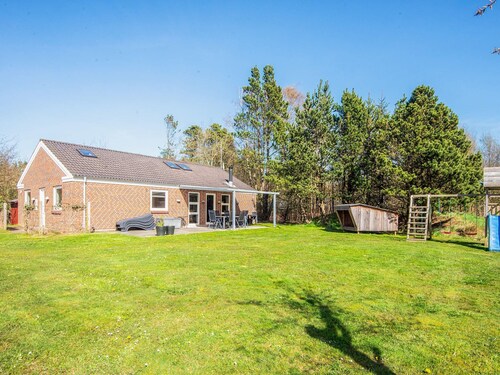 5 Star Holiday Home in Norre Nebel