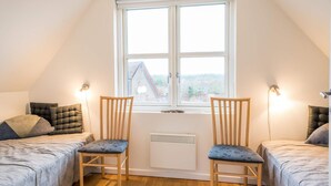 2 habitaciones y muebles diferentes