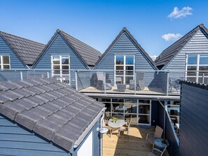 Exterior - 4 Person Holiday Home on a Holiday Park in Henne (Henne)