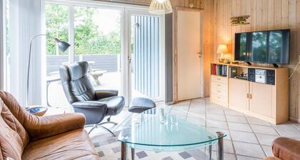 6 Person Holiday Home in Hemmet