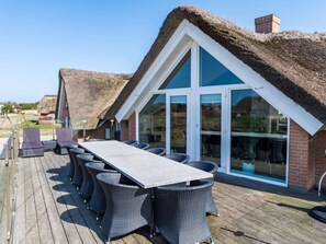 House | Exterior - 12 Person Holiday Home in Blavand (Blavand)
