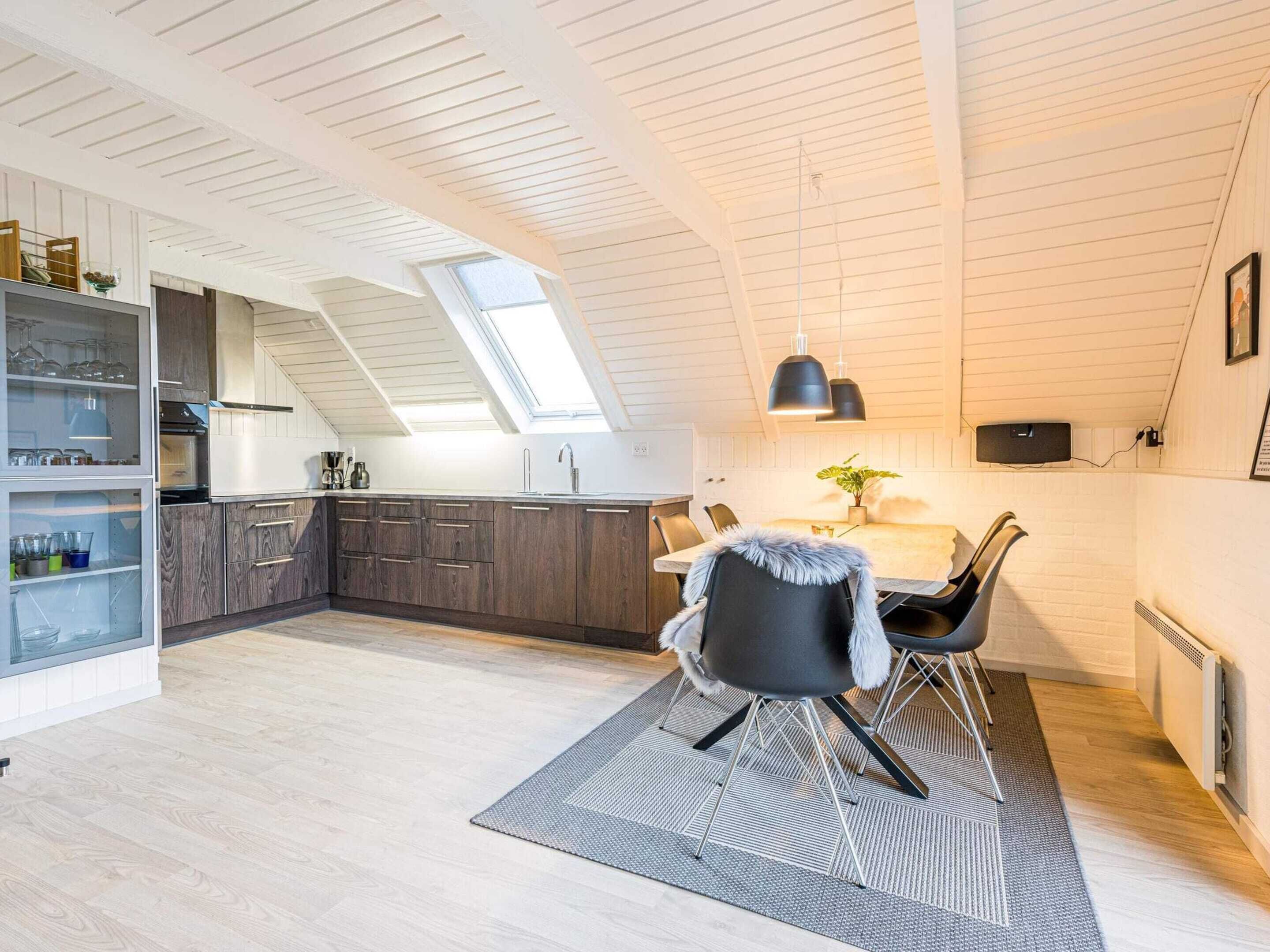 House | Dining