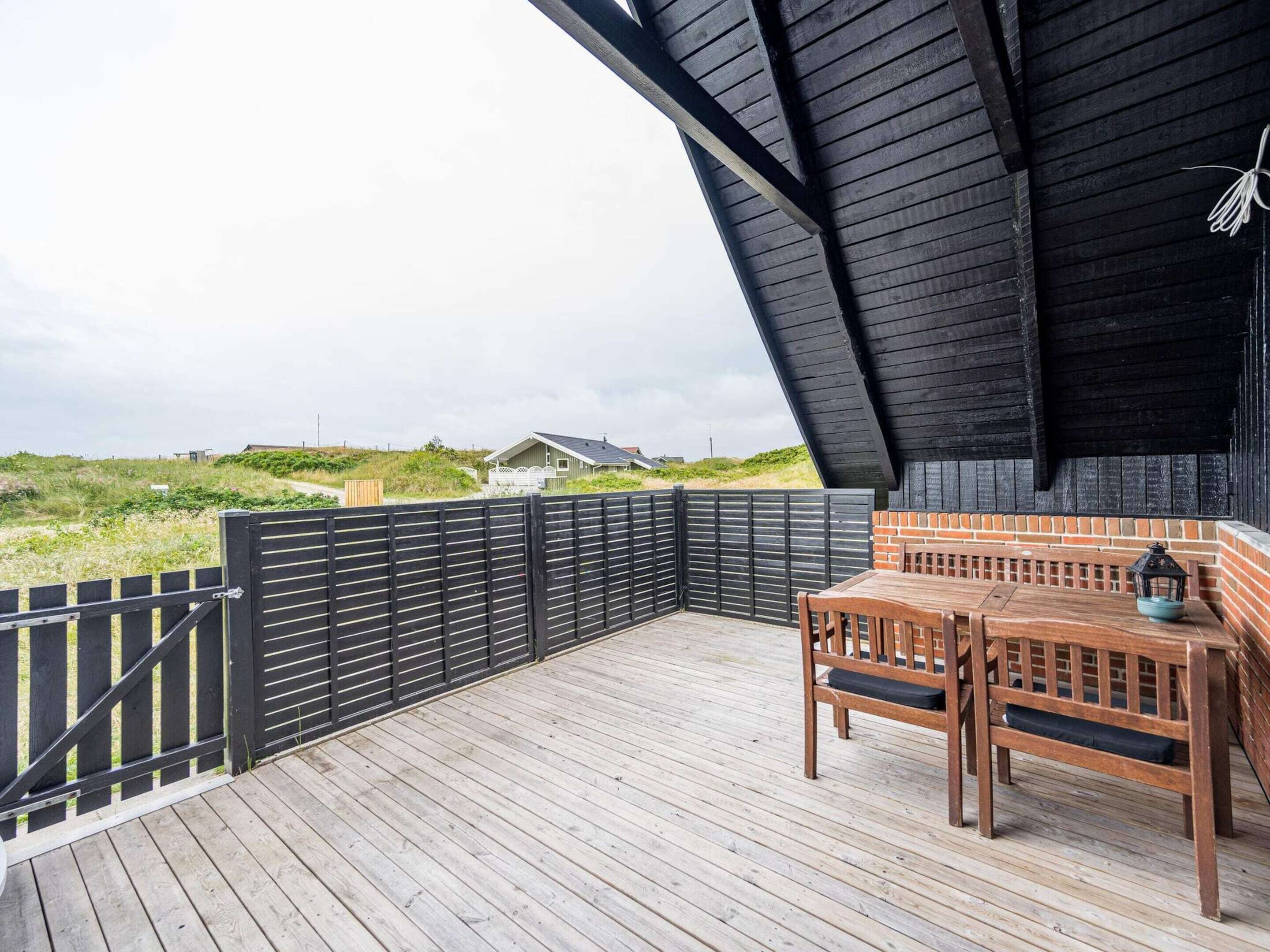 House | Outdoor dining