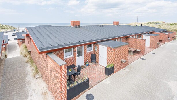 Exterior - 5 Person Holiday Home on a Holiday Park in Henne (Henne)