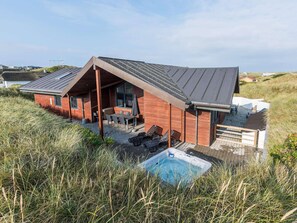 Outdoor spa tub - 8 Person Holiday Home in Hvide Sande (Hvide Sande)