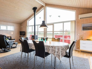 House | Interior - 4 Star Holiday Home in Tarm (Tarm)
