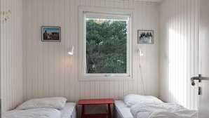 Rumah | 3 kamar tidur dan dilengkapi dengan perabotan berbeda-beda