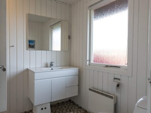 House | Bilik Mandi