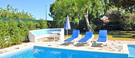 Villa | Pool | Indoor pool, outdoor pool