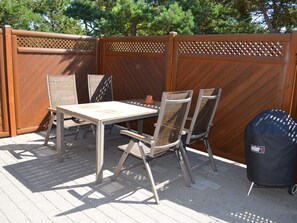 Tempat makan outdoor