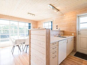 Ferienhaus | Eigene Küche | Hochstuhl