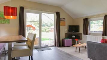 Chalet | Dining