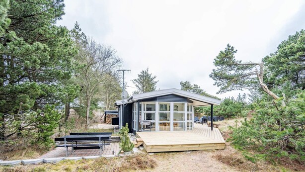 Exterior - 6 Person Holiday Home on a Holiday Park in Vejers Strand (Vejers Strand)