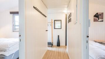 3 bedrooms, individually furnished