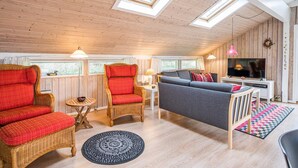 House | Living area - 5 Person Holiday Home in Hemmet (Hemmet)