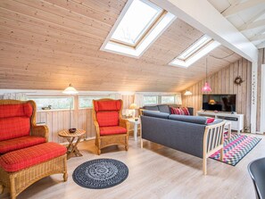 Living area - 5 Person Holiday Home in Hemmet (Hemmet)