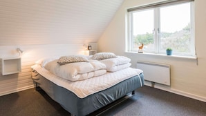 Unclassified image, 3 of 32, button - 7 Person Holiday Home in Henne (Henne)