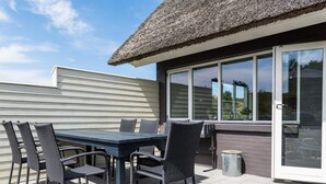 Unclassified image, 4 of 32, button - 7 Person Holiday Home in Henne (Henne)