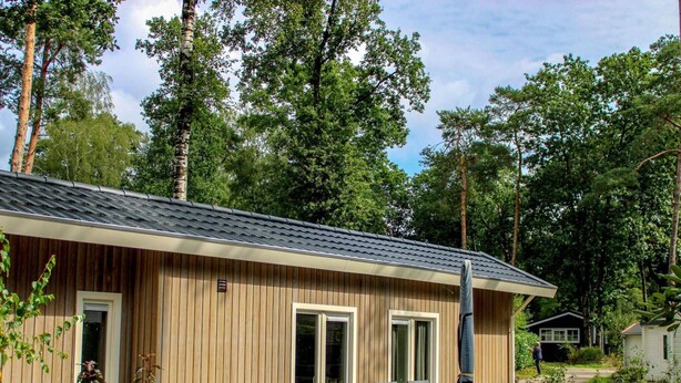 Unclassified image, 1 of 18, button - Chalet in a Holiday Park on the Veluwe (Hoenderloo)