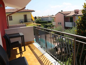 House | Exterior - Holiday Apartment near Lake, Shared Swimming Pool (Lazise)