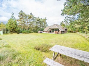 House | Outdoor dining - 5 Person Holiday Home in Norre Nebel (Norre Nebel)