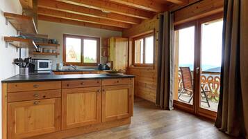 Chalet | Dapur peribadi | Ketuhar gelombang mikro, pembakar roti