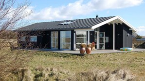 Unclassified image, 2 of 25, button - 6 Person Holiday Home on a Holiday Park in Fanø (Fano)